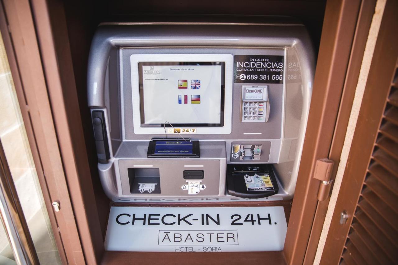 מלון סוריה Dwo Abaster מראה חיצוני תמונה